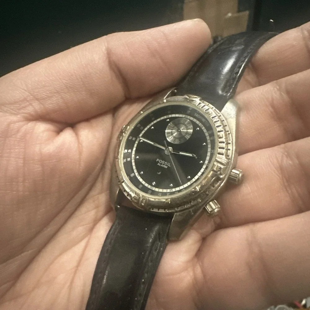 Fossil new battery